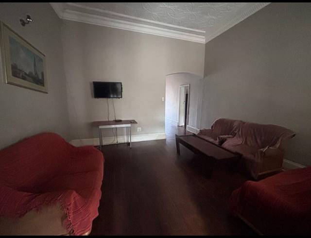 5 BEDROOM HOUSE FOR SALE IN BRIXTON